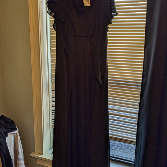 David's bridal bridesmaid dress size 18, black - Picture 3 of 3